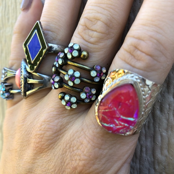 Rings size 6-8 - Picture 3 of 3